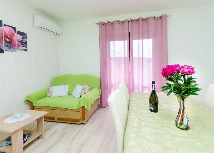 Branko Apartment